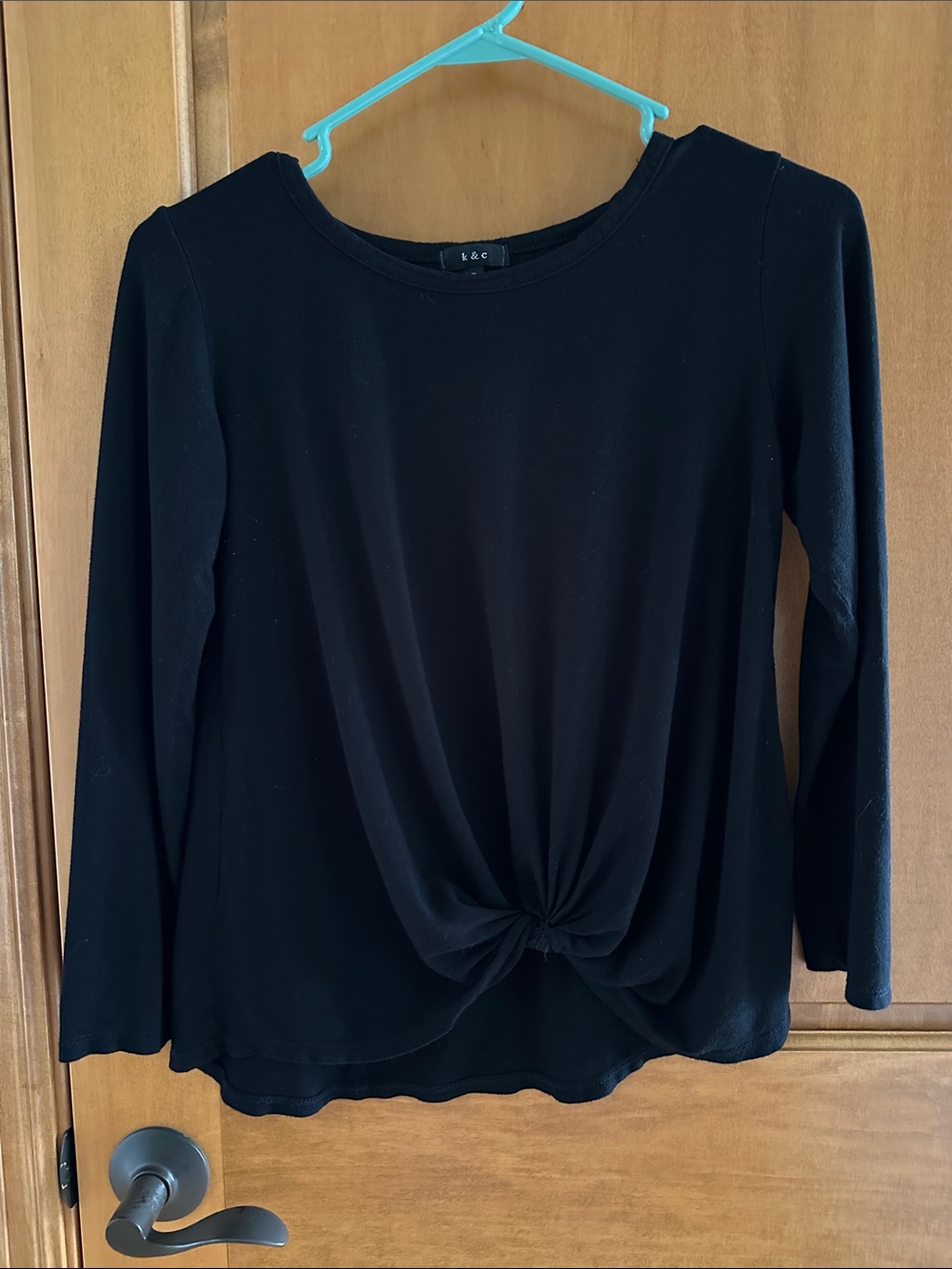 Kim & Cami (k&c) Long Sleeve Twist Front Top Black - Size Small